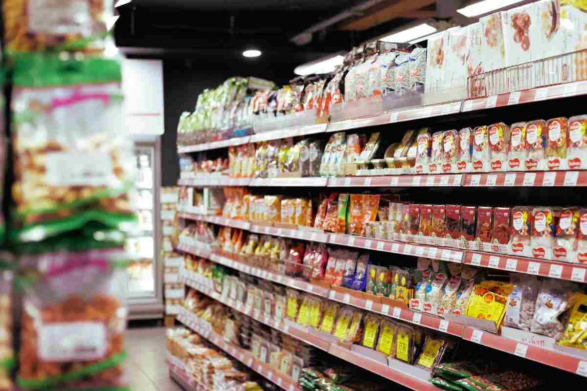 Scaffali supermercati