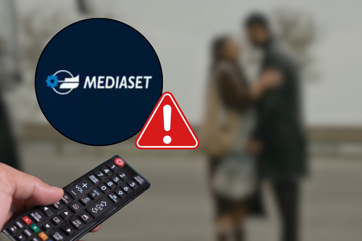 Logo Mediaset, telecomando e nello sfondo la soap Io sono Farah