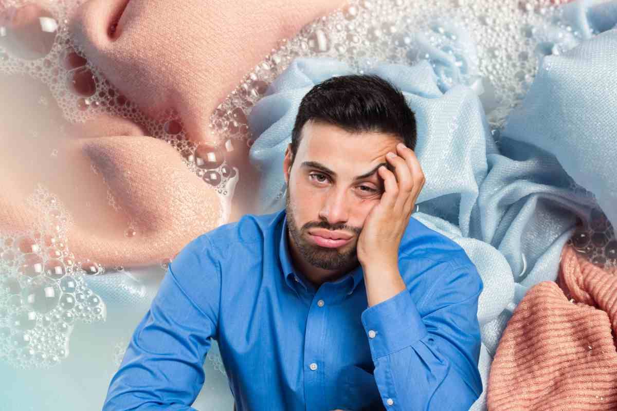 bucato in acqua e uomo disperato
